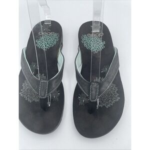 Abeo  Size Womens  Size 7 Flip Flop Sandals‎ Black/Green